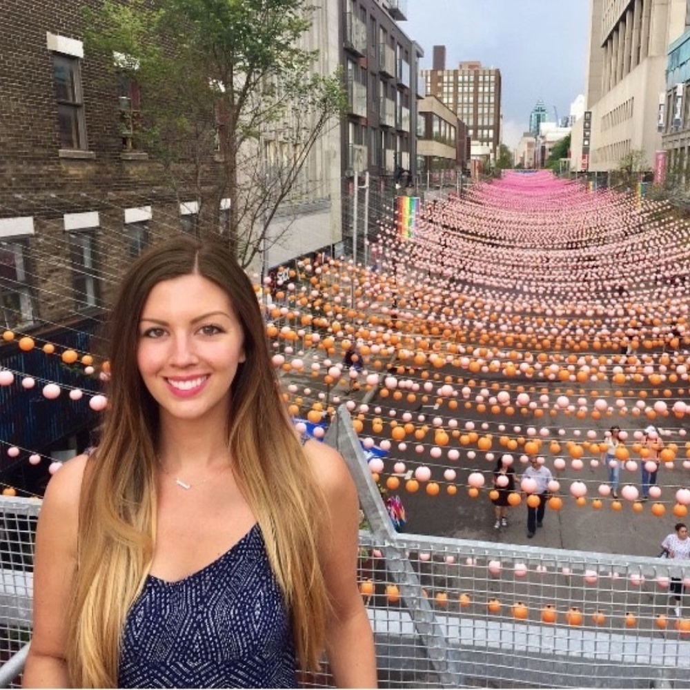 Meet your Posher, Dana